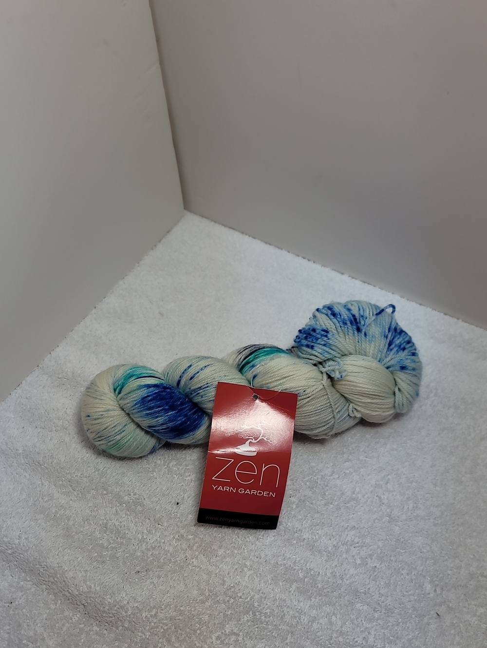 Zen Yarn Garden Superfine Fingering - Deep Dive - 1 Skein NWT